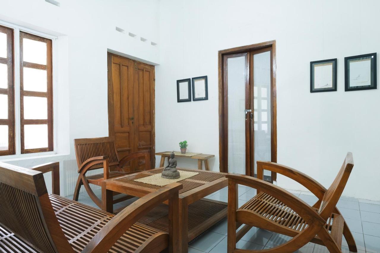 Oyo 287 Rumah Eyang Near Rsud Kota Yogyakarta Hotel Eksteriør billede