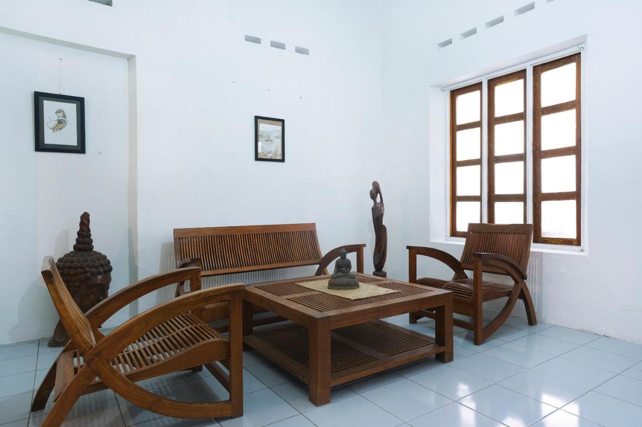 Oyo 287 Rumah Eyang Near Rsud Kota Yogyakarta Hotel Eksteriør billede